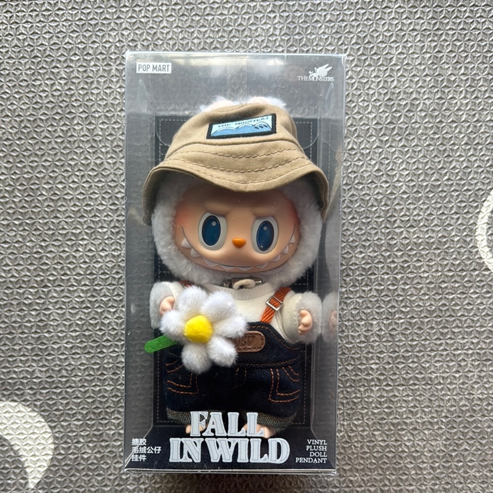 100% authentic Labubu Fall in Wild Vinyl Plush Doll Pendant